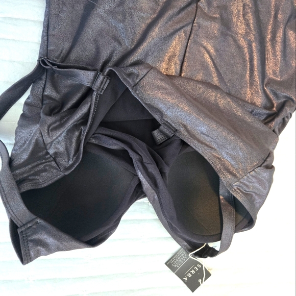 Serra shiny black one piece swimsuit szL - Picture 3 of 6